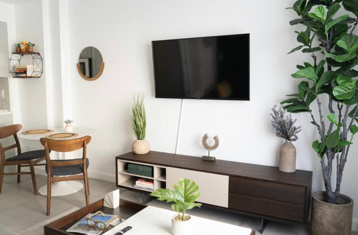 Newely Remodeled Apartment Only 1 Min To The Beach! Miami Beach Ngoại thất bức ảnh